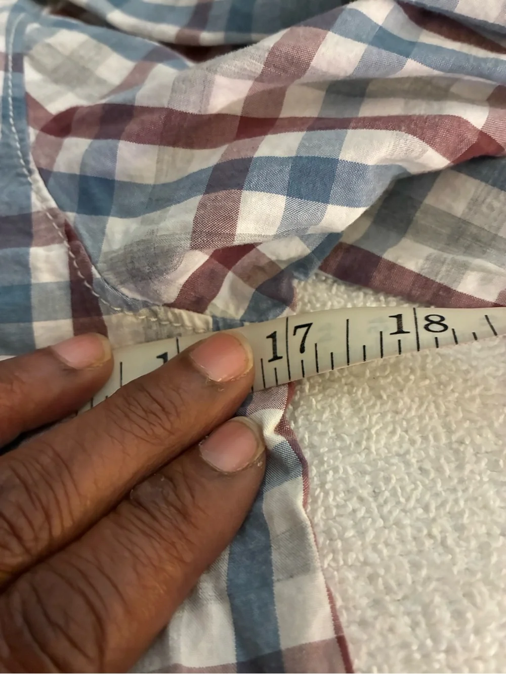 Pre-owned OshKosh B'gosh Youth’s Plaid Button-Down Shirt - White, Blue & Brown